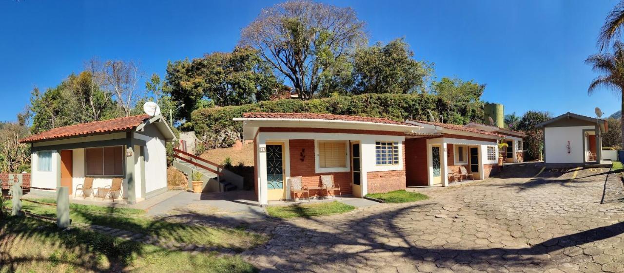 Guest house Chales Da Serra Serra Negra (Sao Paulo)
