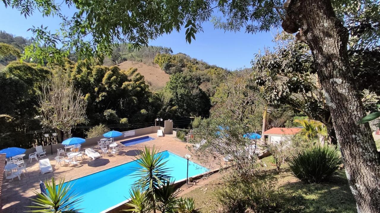 Guest house Chales Da Serra 2*